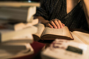 あなたはどっち？占い師になる人の特徴を解説