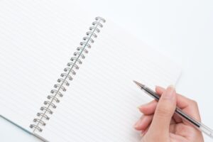 何から始めると良いかがわかる!最短で占い師の始め方を解説