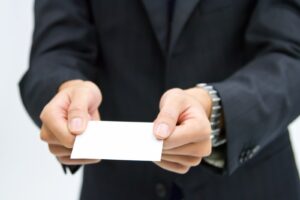占い師に名刺は必須！知らないと損する名刺を作ることのメリットとは？