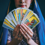 初心者がマスターするタロット占いのやり方！楽しく学べるステップ