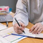 占い師のためのインボイス制度と仕事の影響とは何か？