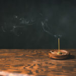 お香で風水効果を高め、運気を引き寄せる方法