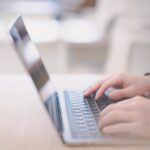 初心者必見!占い販売プラットフォームの選び方と成功のコツ