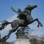 知らなきゃ損！馬の置物の正しい置き場所と運気爆上げ術